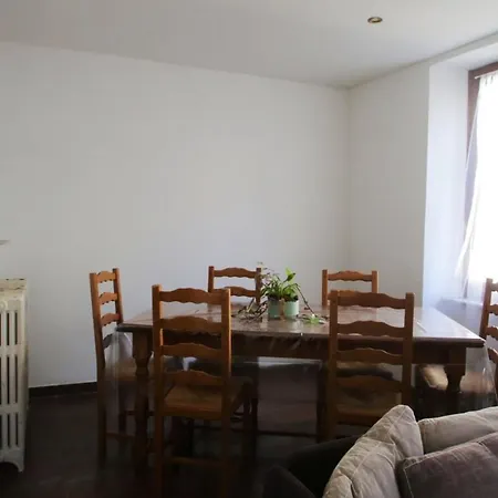 Maison Spacieuse A Avec Parking Inclus Ferienhaus Guebwiller