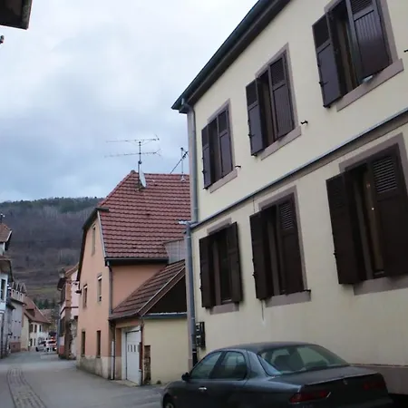 Hébergement de vacances Maison De 5 Avec Wifi A *