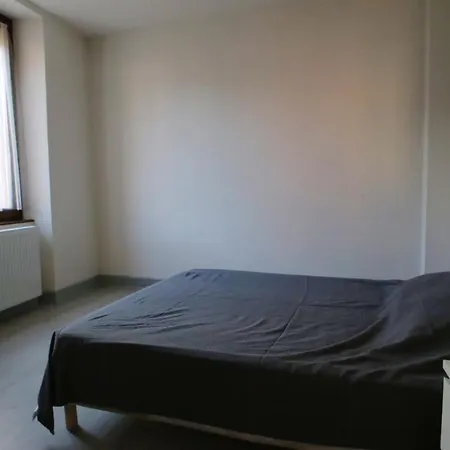 Maison Spacieuse A Avec Parking Inclus Ferienhaus