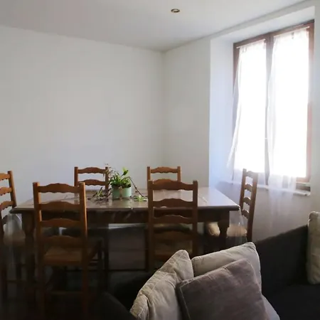 Ferienhaus Maison Spacieuse A Avec Parking Inclus Guebwiller